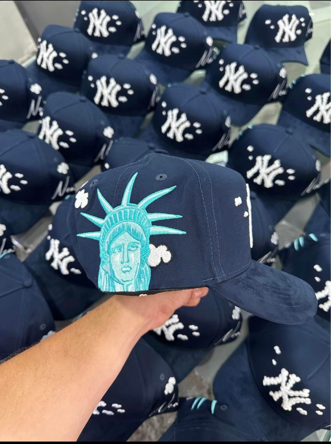 31 HATS - NY CLOUD