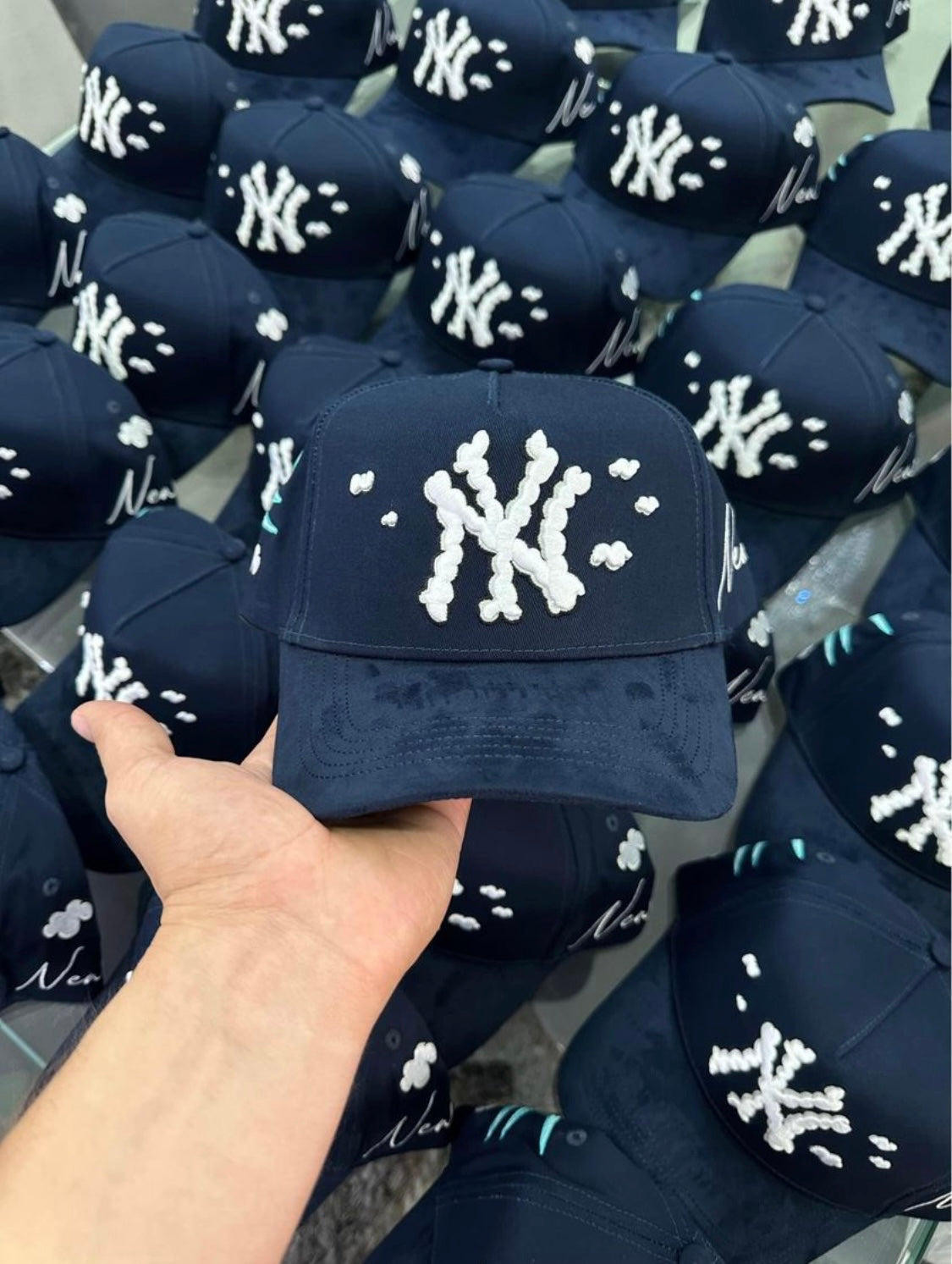 31 HATS - NY CLOUD