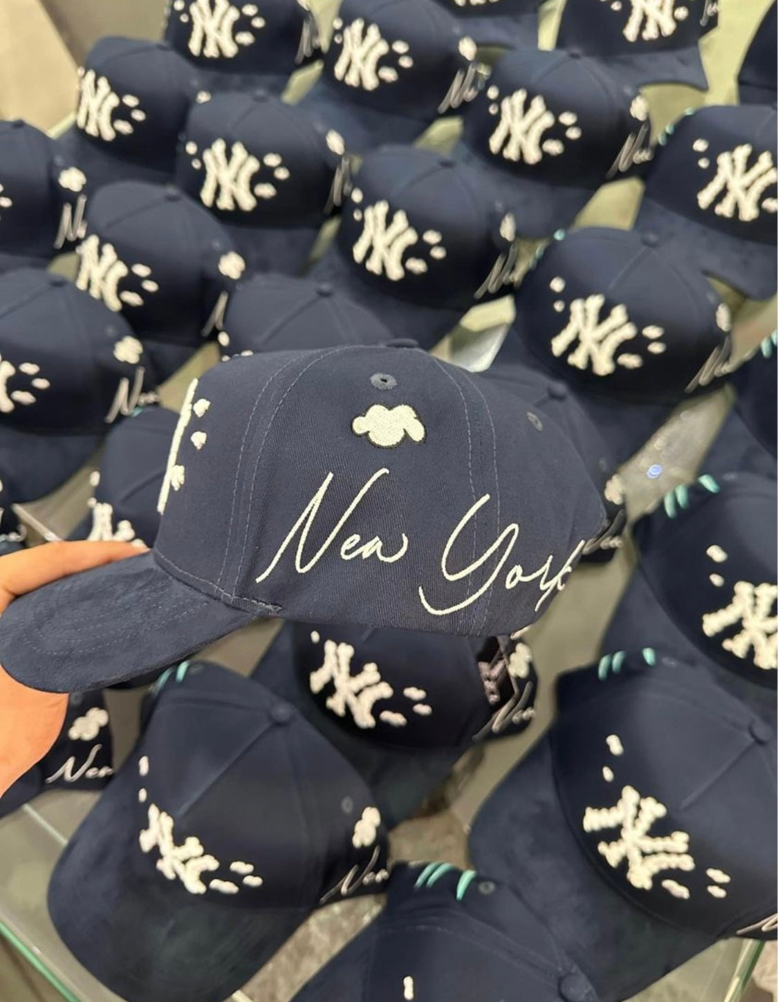 31 HATS - NY CLOUD